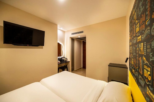 Fragrance Hotel - Oasis image 17